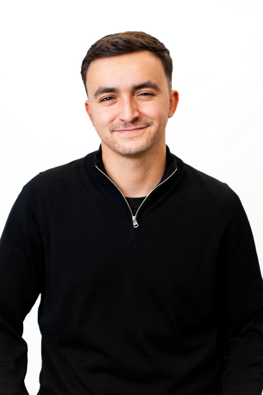 Mr Zak, founder and lead teacher of Brain Bloom Education